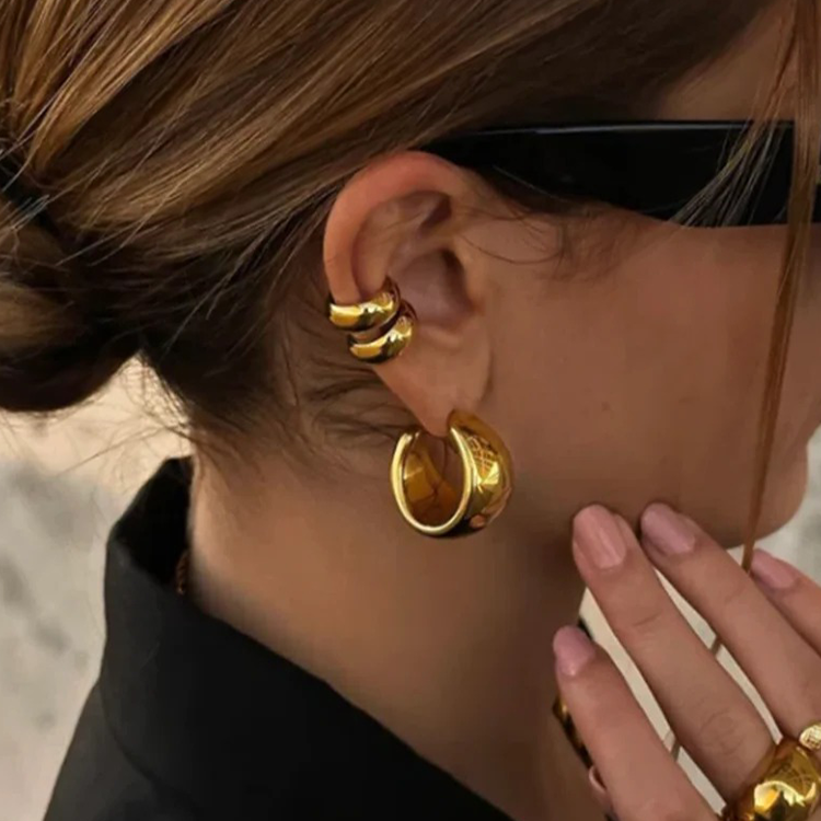 Audrey Ear Cuff Goud - Rosa Jewels