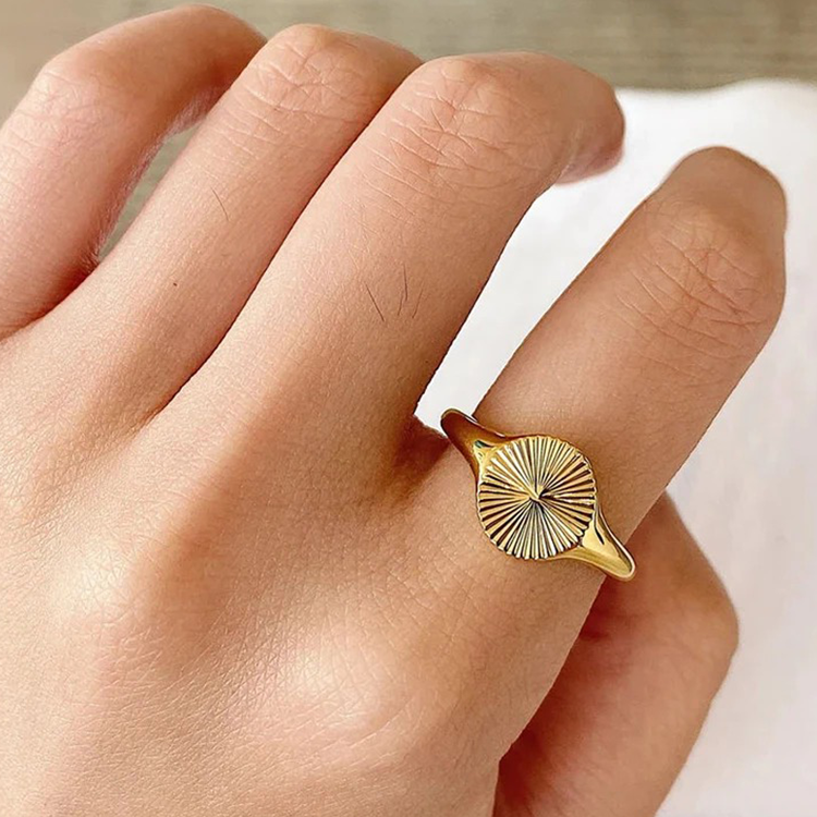 Colet Sun Ring Goud - Rosa Jewels