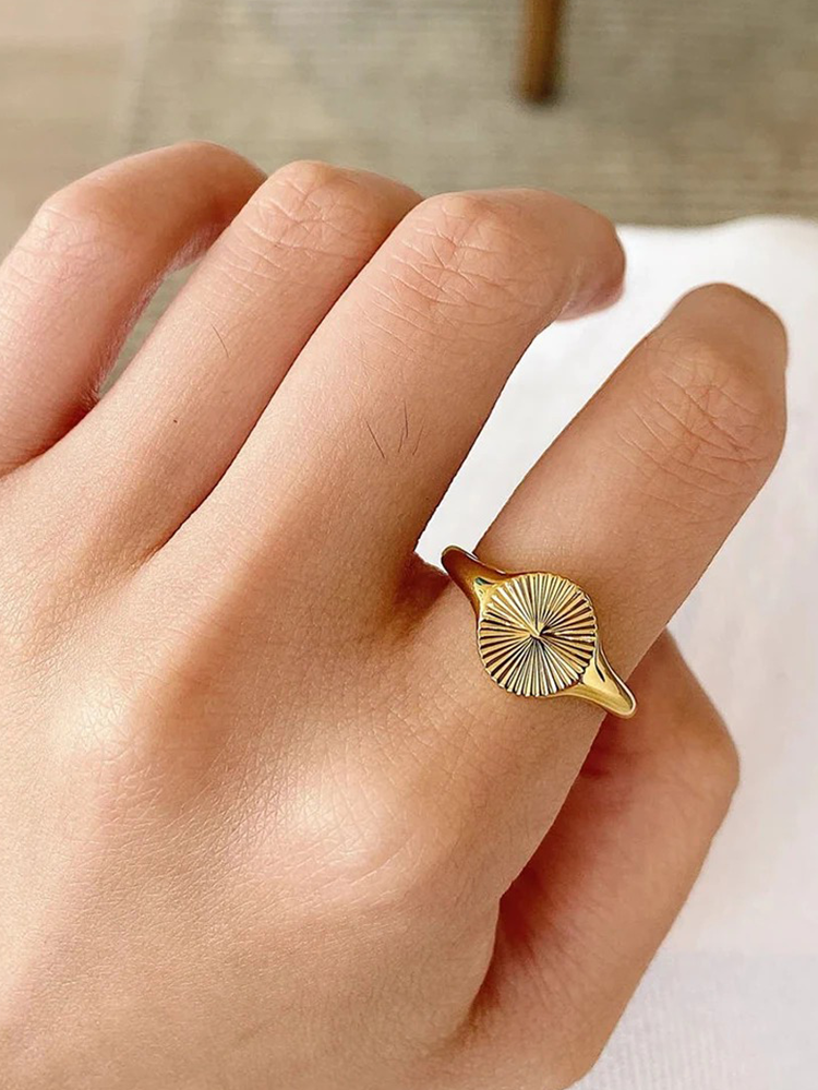 Colet Sun Ring Goud - Rosa Jewels