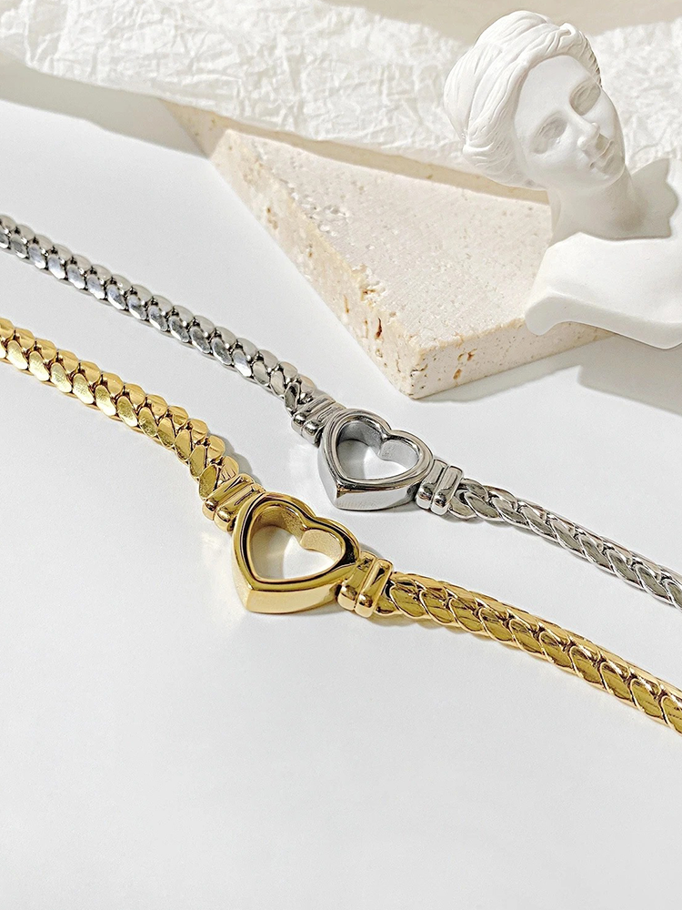 Kylie Chunky Chain Hartjes Ketting Zilver