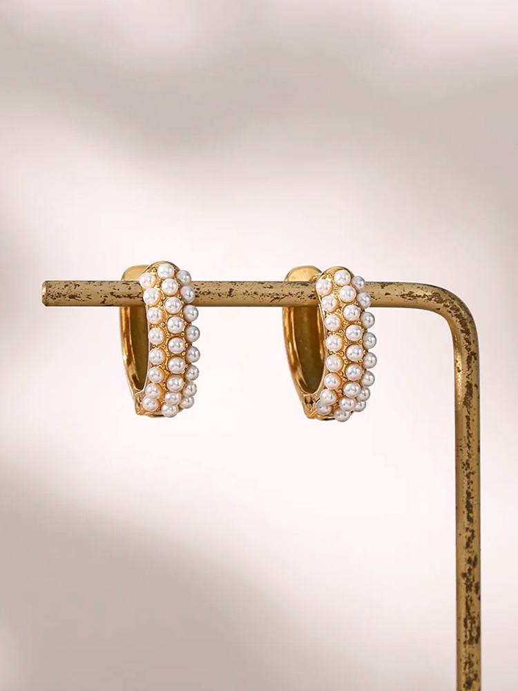 Liselot Parel Huggie Hoops Goud