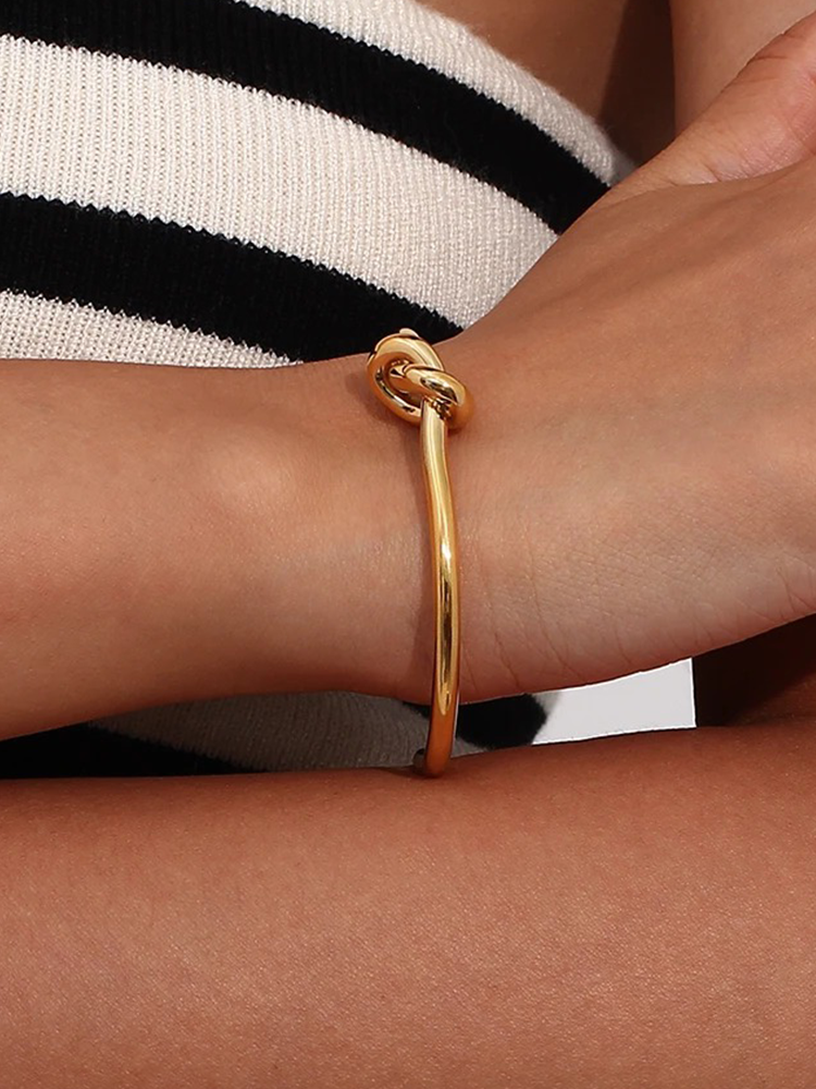 Marit Bangle - Rosa Jewels