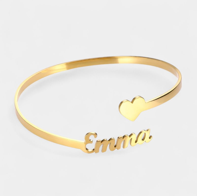 Virelle-Bracelet-Virelle Armband - Rvs open cuff armband met hartbedel en naam