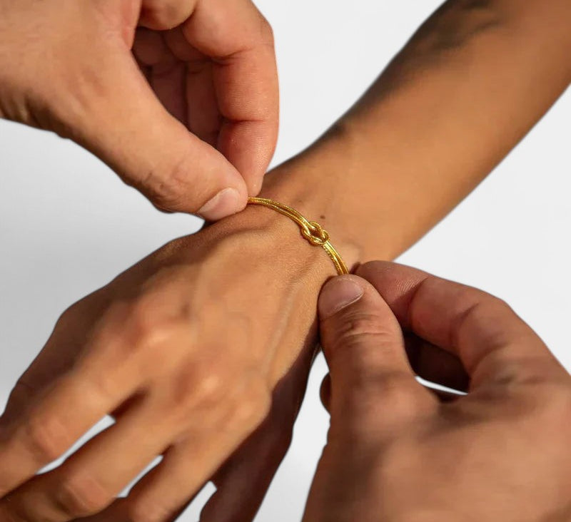 Virelle-Bracelet-Virelle Knooparmband - Minimalistische armband met elegant detail