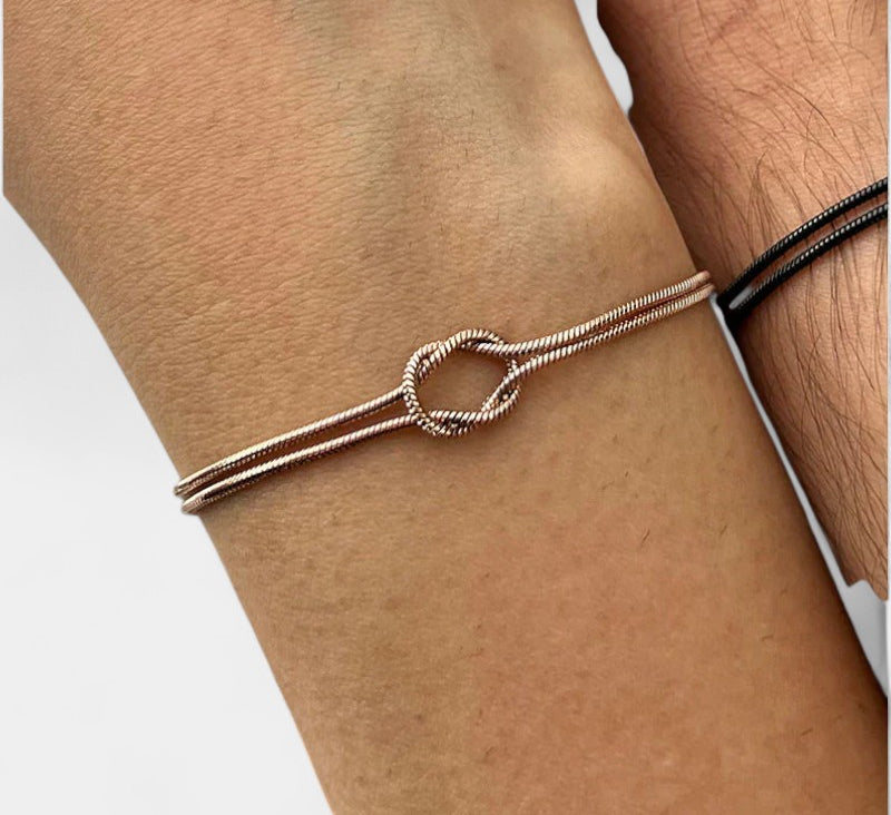 Virelle-Bracelet-Virelle Knooparmband - Minimalistische armband met elegant detail