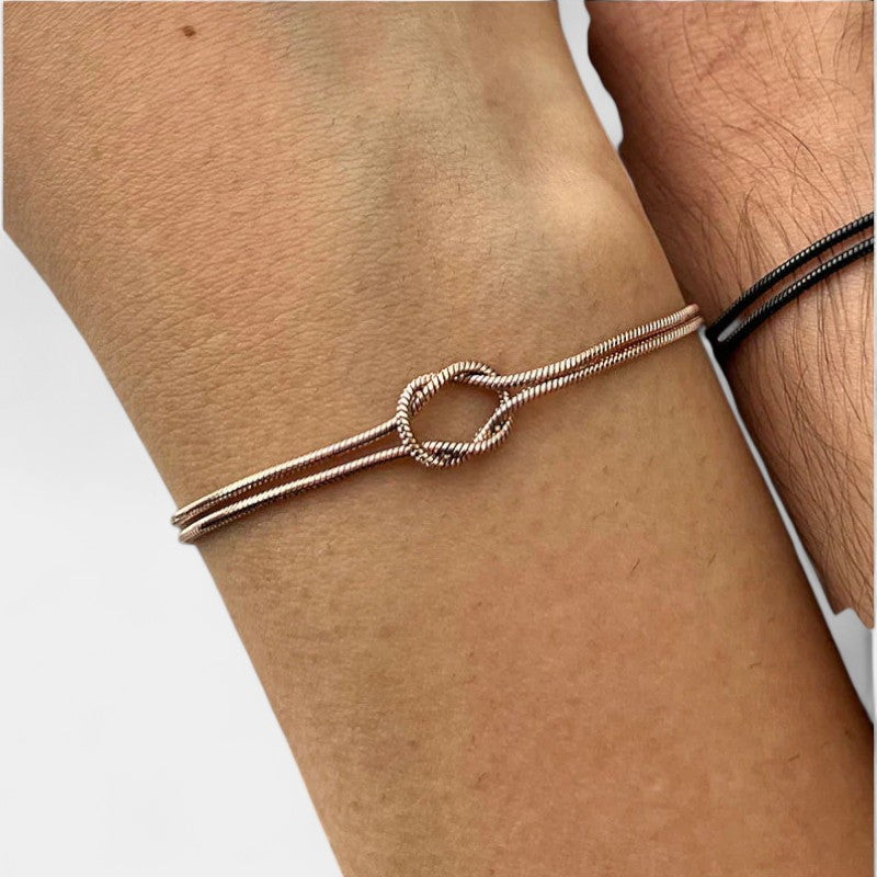 Virelle-Bracelet-Virelle Knooparmband - Minimalistische armband met elegant detail