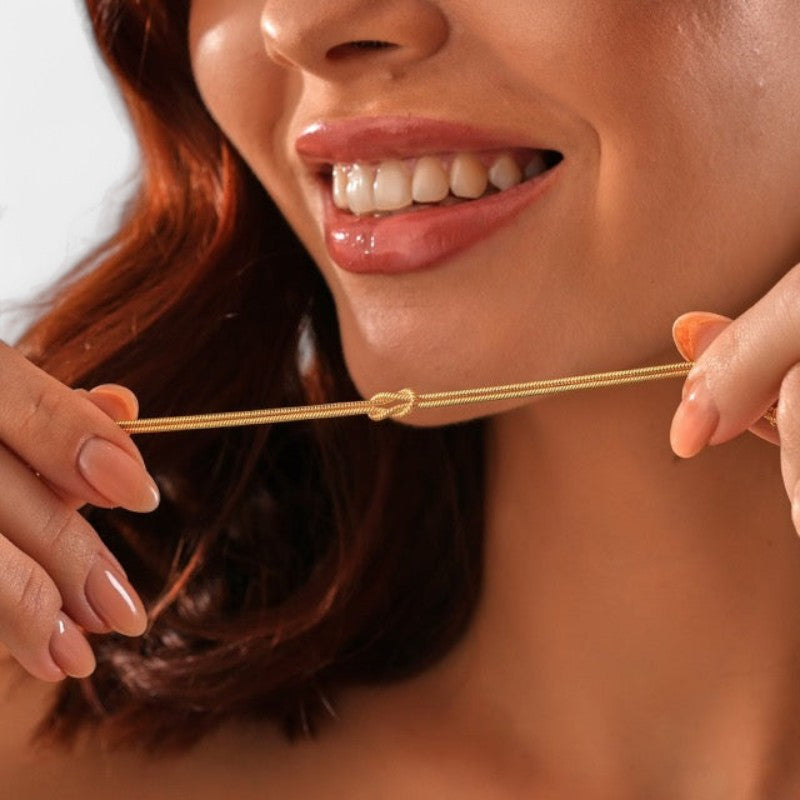 Virelle-Bracelet-Virelle Knooparmband - Minimalistische armband met elegant detail