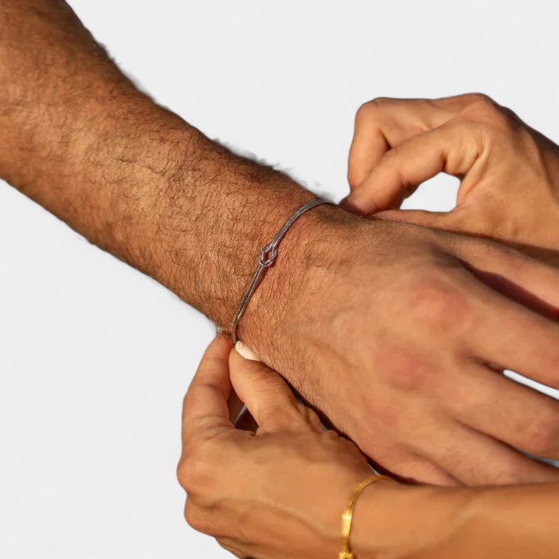 Virelle-Bracelet-Virelle Knooparmband - Minimalistische armband met elegant detail