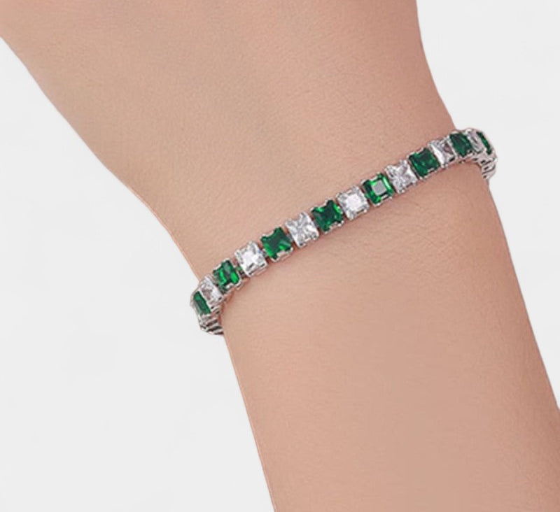 Virelle-Bracelet-Virelle Tennis chain bracelet - Elegante armband met schitterende zirconia