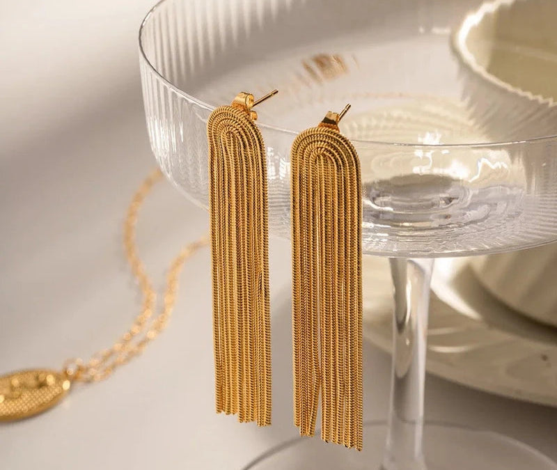 Virelle-Earrings-Virelle | Damesoorbellen – Lange Kwastjes, Elegant Design, Lichtgewicht
