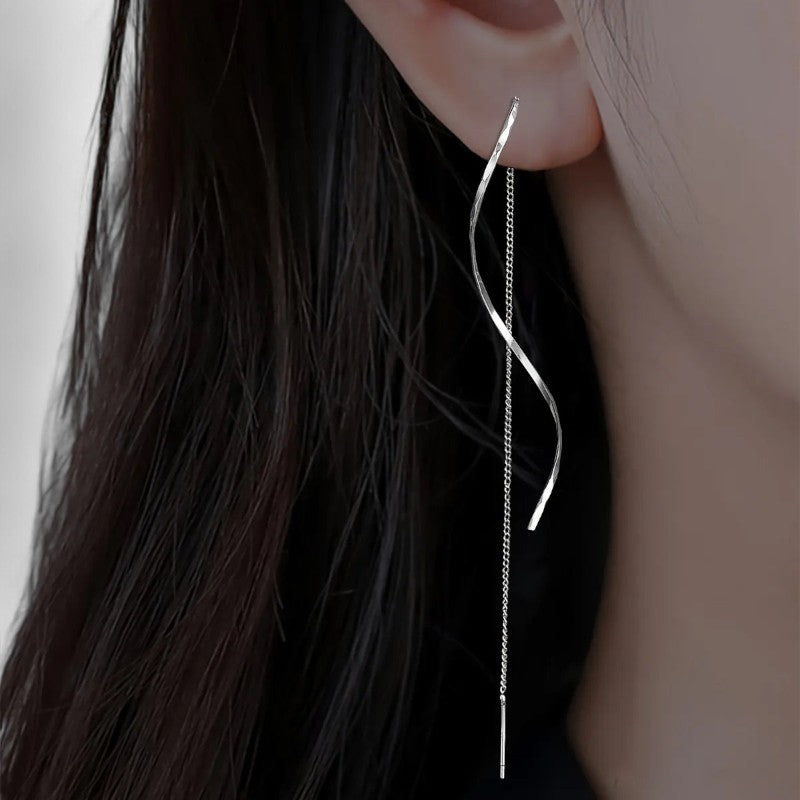 Virelle-Earrings-Virelle Oorbellen - Moderne wave bar threader oorbellen