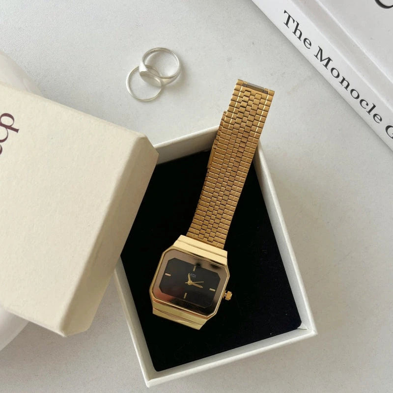 Virelle-Horloges-Virelle | Dames Horloge – Retro Kastvorm, Geweven Stalen Band, Minimalistische Wijzerplaat