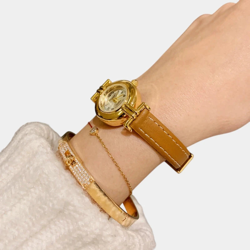 Virelle-Horloges-Virelle | Dames Horloge – Retro Ronde Kast, Leren Band met Stiksel