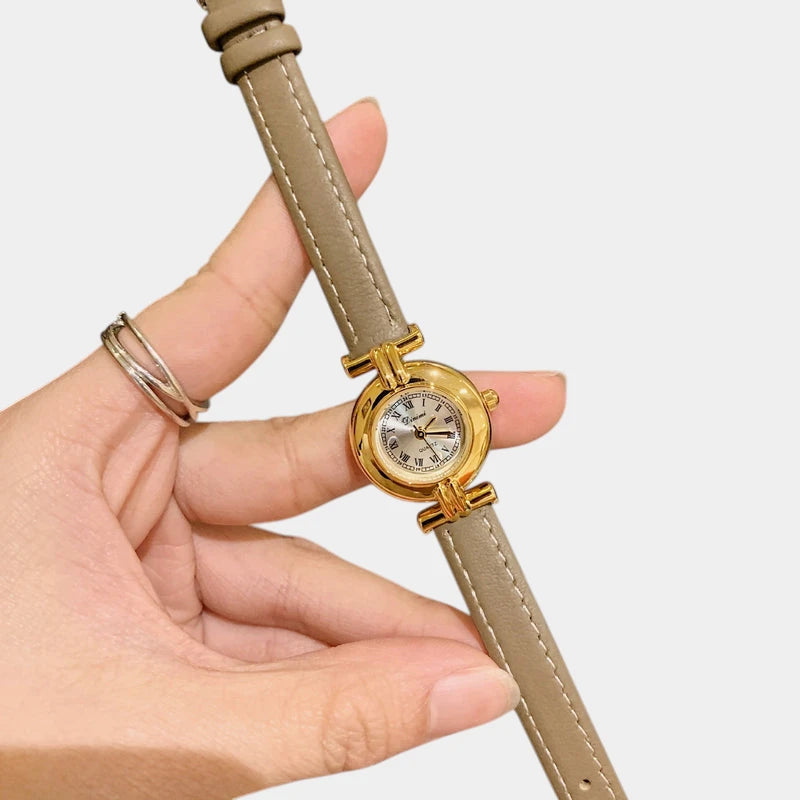 Virelle-Horloges-Virelle | Dames Horloge – Retro Ronde Kast, Leren Band met Stiksel