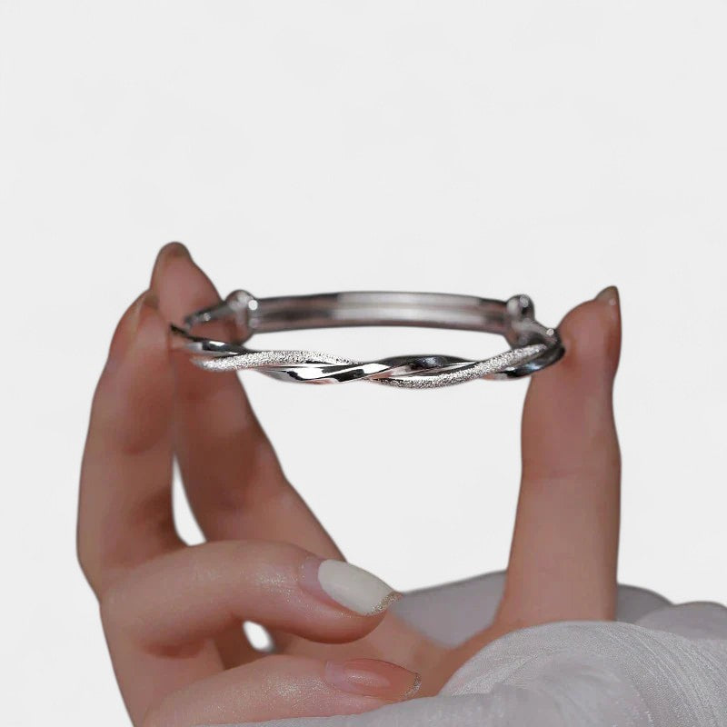 Virelle-Jewelry Bracelet Bangle-Virelle dual bangle bracelet - Stijlvolle gevlochten zilveren armband