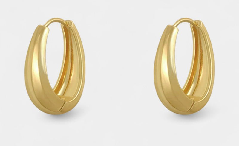 Virelle-Jewelry Earring Hoop-Virelle Oorbellen - Tijdloze gouden hoops voor elke gelegenheid