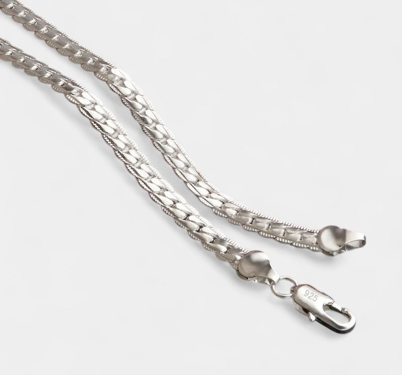Virelle-Jewelry Necklace Chain-Virelle Bliss Sterling Necklace - Elegante zilveren ketting voor elke gelegenheid
