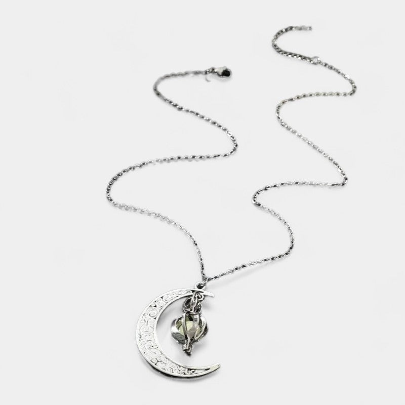 Virelle-Jewelry Necklace Moon-Virelle Ketting - Moon and orb pendant necklace met maansteen