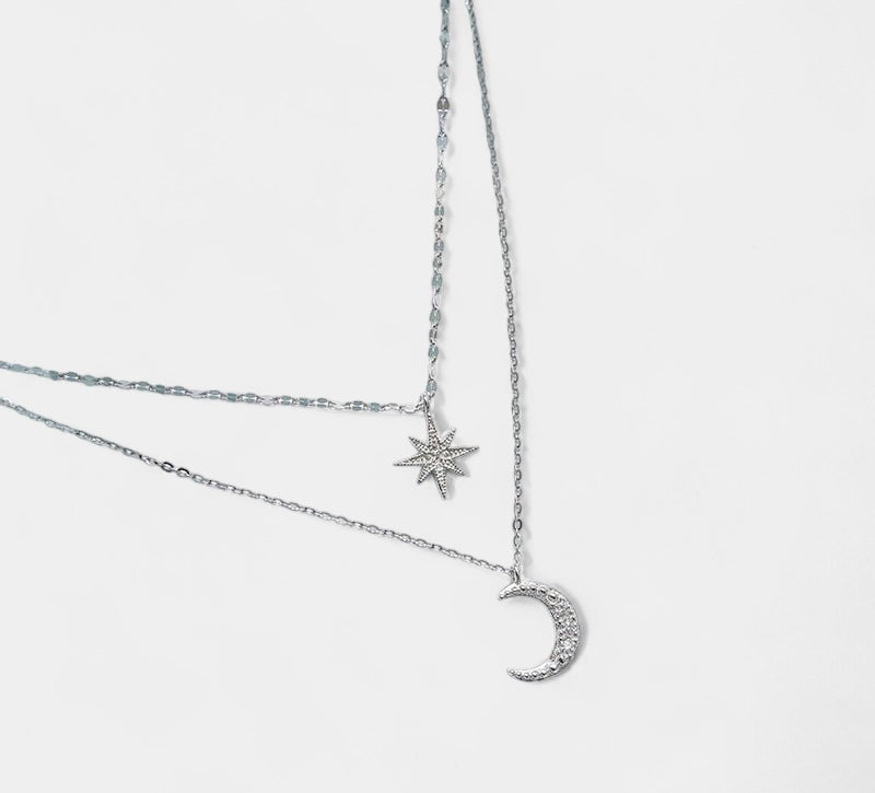 Virelle-Jewelry Necklace Moon-Virelle ketting - Zilveren gelaagde maan en ster halsketting