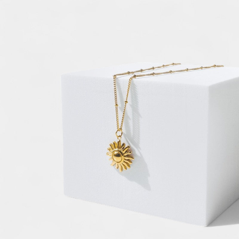 Virelle-Jewelry Necklace Others-Virelle Zonne hanger ketting - Stralende zonvormige hanger