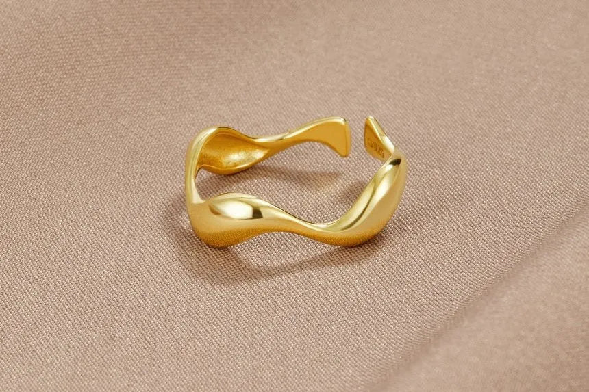 Virelle-Kleding & Accessoires > Accessoires > Sieraden-Virelle | Dames Ring – 18K Verguld Sterling Zilver, Minimalistisch Golfontwerp, Verstelbare Maat
