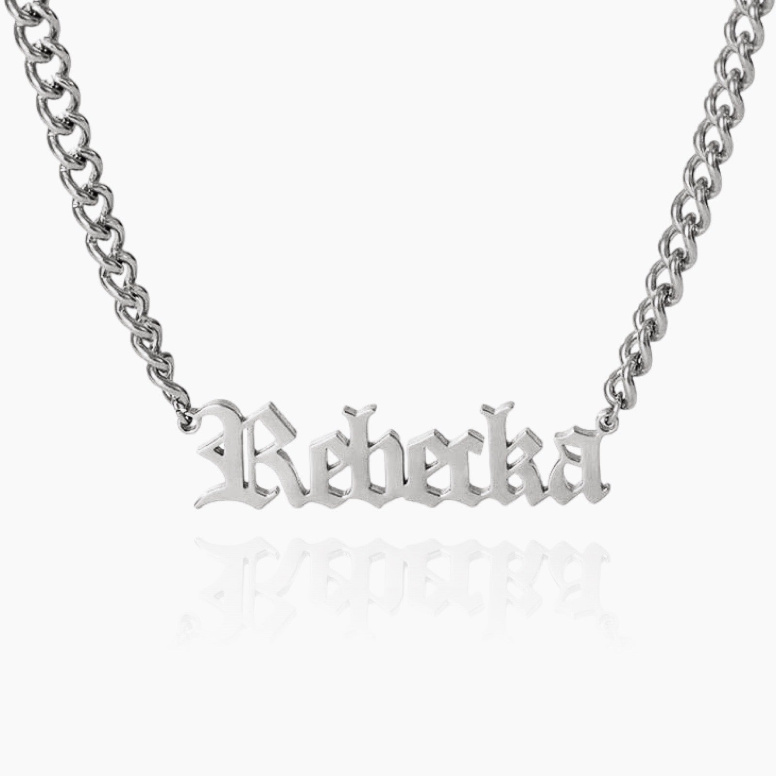 Virelle-Necklace-Virelle | Dames Halsketting – Gepersonaliseerde Naam, Fijn Scriptontwerp