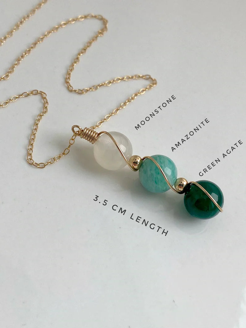 Virelle-Necklace-Virelle | Dames Ketting – Geboortesteen Siersteen, Bolvormige Hanger, Verstelbare Ketting