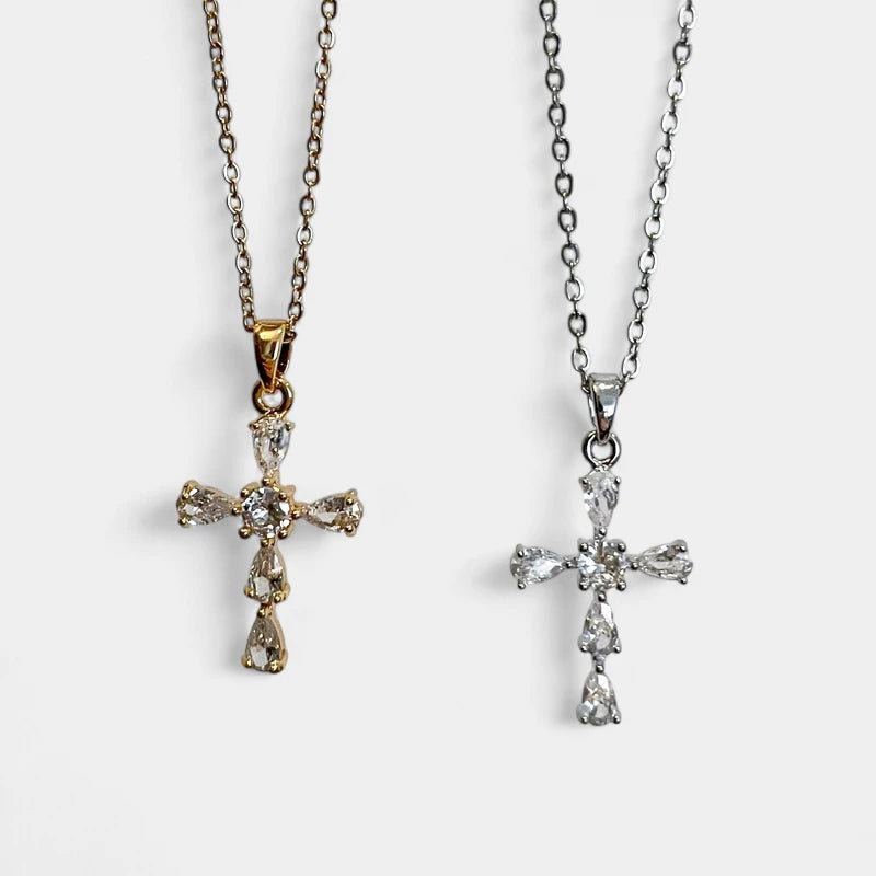 Virelle-Necklace-Virelle | Damesketting – Kruishanger met Strass, Fijne Schakelketting, Verstelbare Lengte