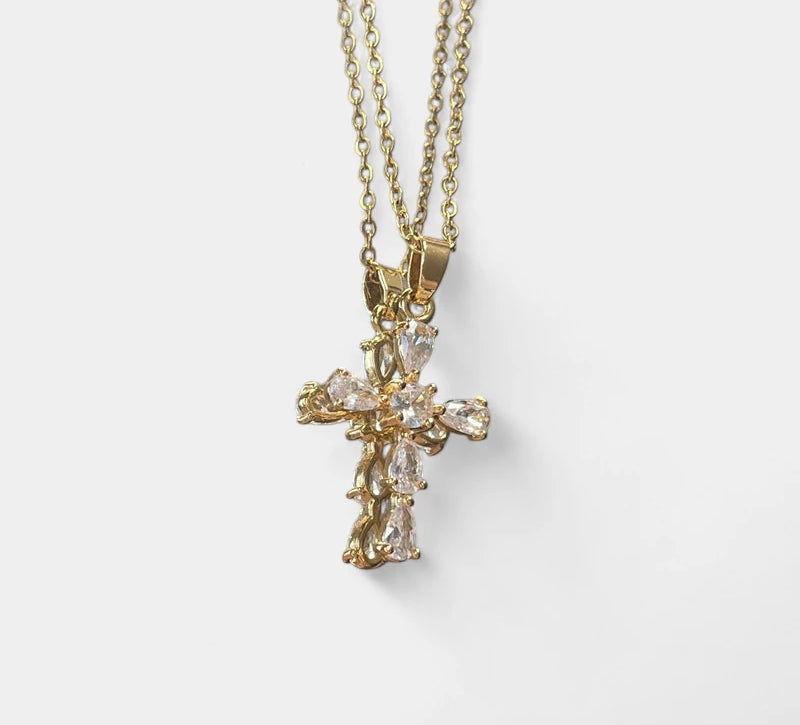 Virelle-Necklace-Virelle | Damesketting – Kruishanger met Strass, Fijne Schakelketting, Verstelbare Lengte