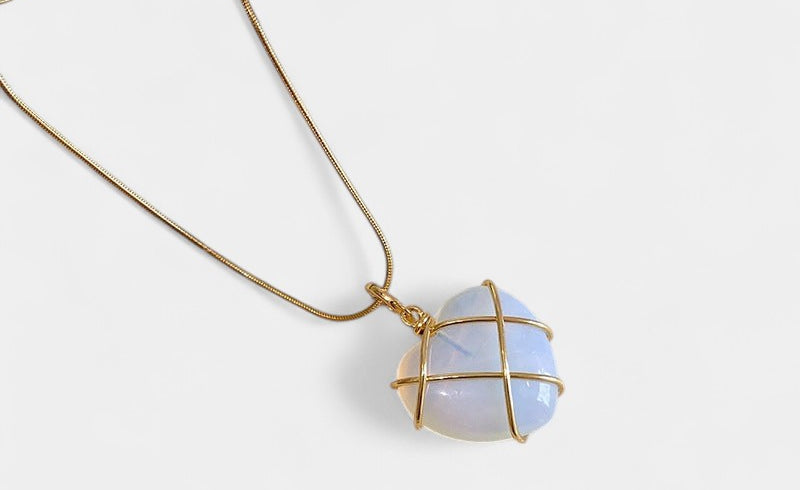 Virelle-Necklace-Virelle Ketting - Cartoon princess love girl moonstone necklace