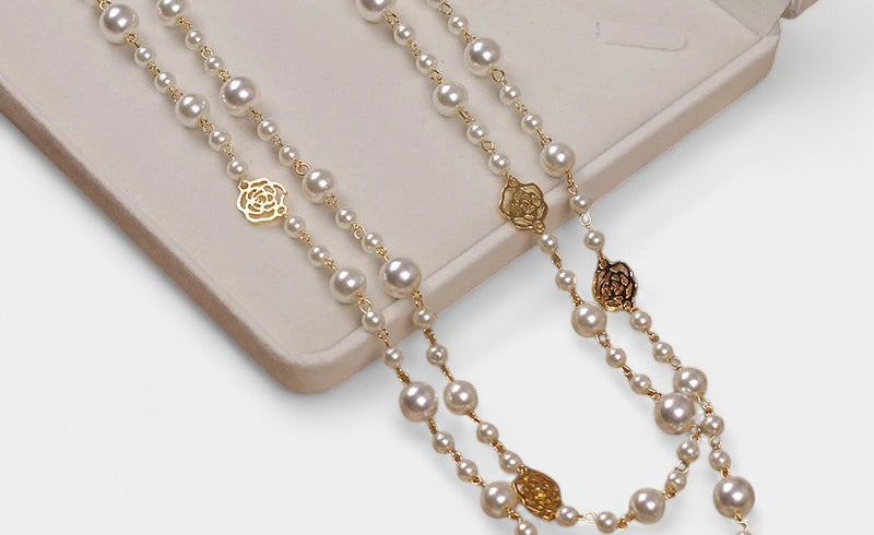 Virelle-Pearl Necklace-Virelle Camellia lange parelketting - Elegante ketting van zoetwaterparels