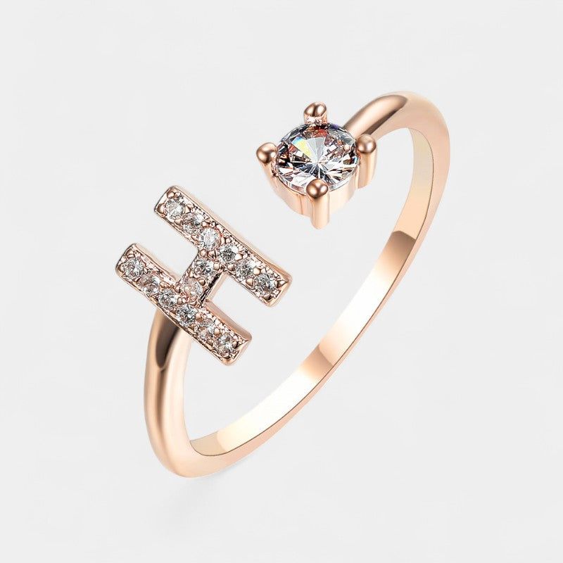 Virelle-Ring-Virelle Ring - Initial letter ring fashion met zirconia