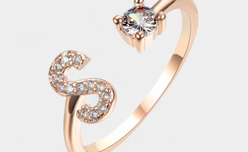 Virelle-Ring-Virelle Ring - Initial letter ring fashion met zirconia