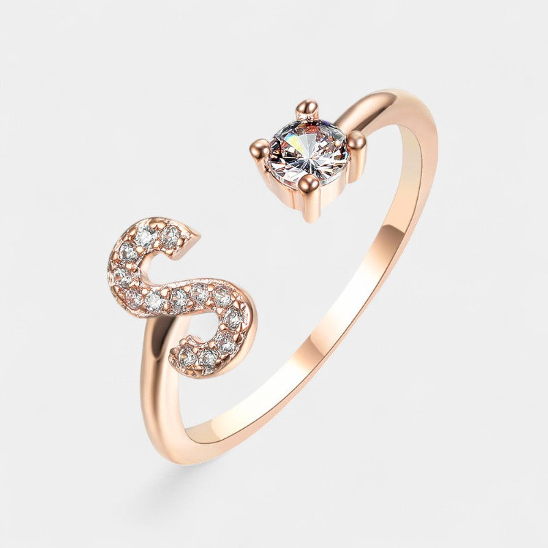 Virelle-Ring-Virelle Ring - Initial letter ring fashion met zirconia