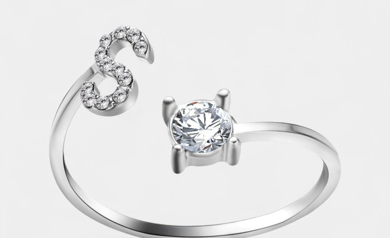 Virelle-Ring-Virelle Ring - Initial letter ring fashion met zirconia