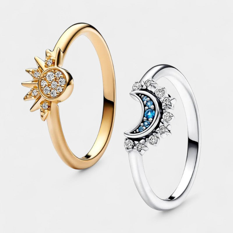 Virelle-Ring-Virelle Ring - Sparkling Moon-Sun Crystal Ring van zilver