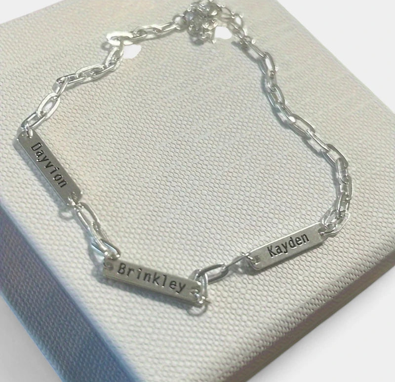 Virelle-Virelle | Dames Armband – Gepersonaliseerd Gegraveerd Naamplaatje, Roestvrij Staal, Paperclip Ketting