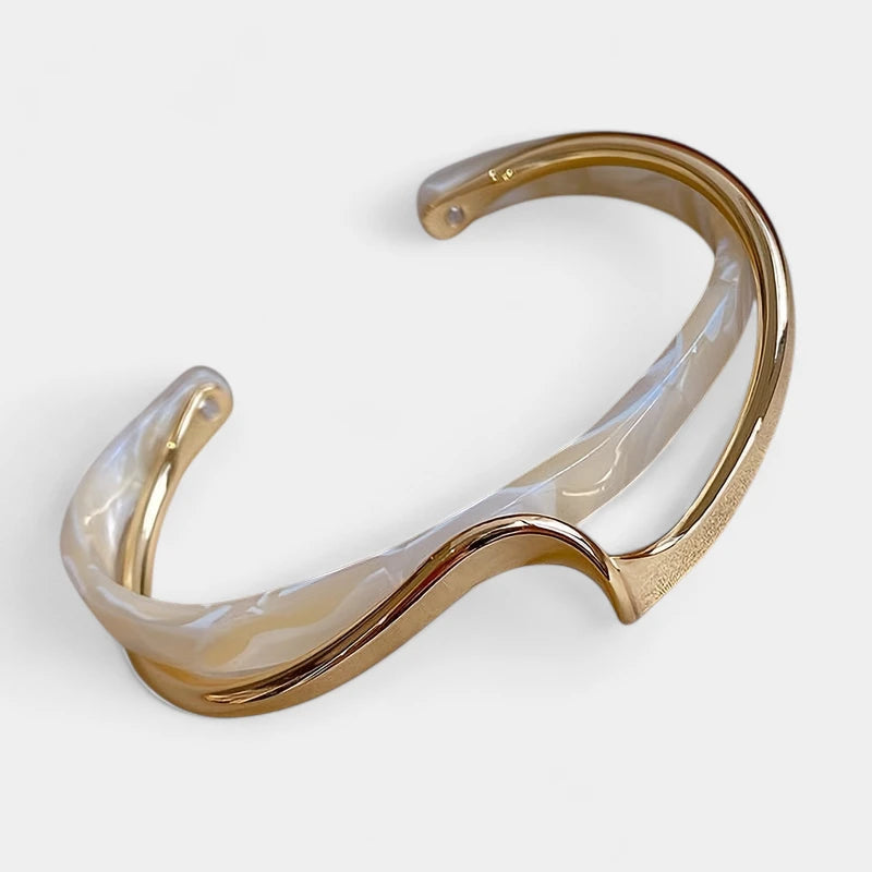 Virelle-Virelle | Dames Armband – Goud Verguld, Golfvormige Cuff, Minimalistisch Design