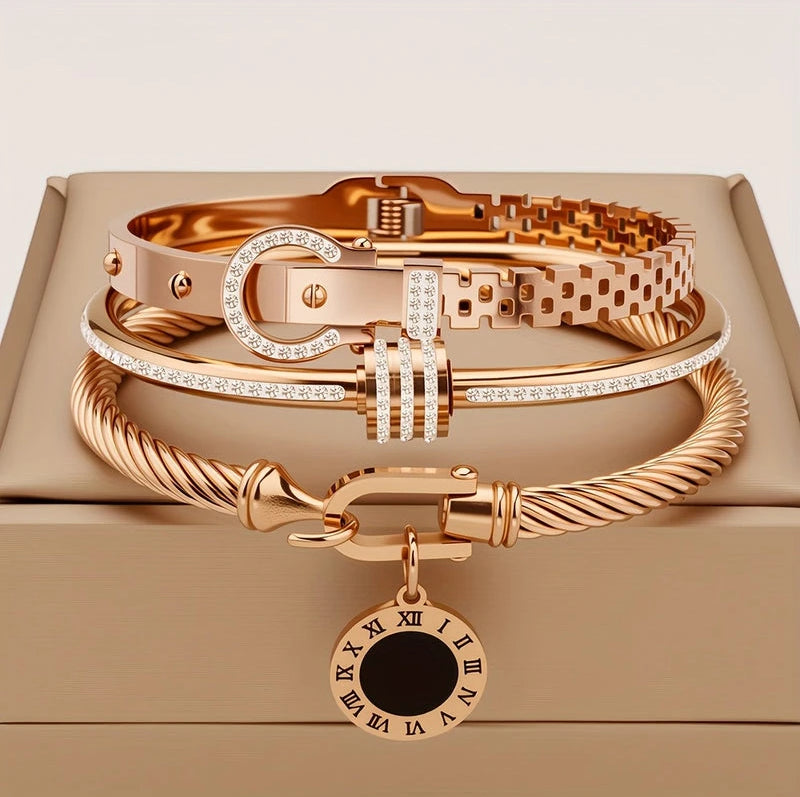 Virelle-Virelle | Dames Armband – Verguld roestvrij staal, Meervoudige lagen, Glanzende hangerdetails