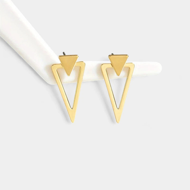 Virelle-Virelle | Dames Oorbellen – Minimalistisch Driehoekontwerp, Lichtgewicht Metaal met IJzeren Steker