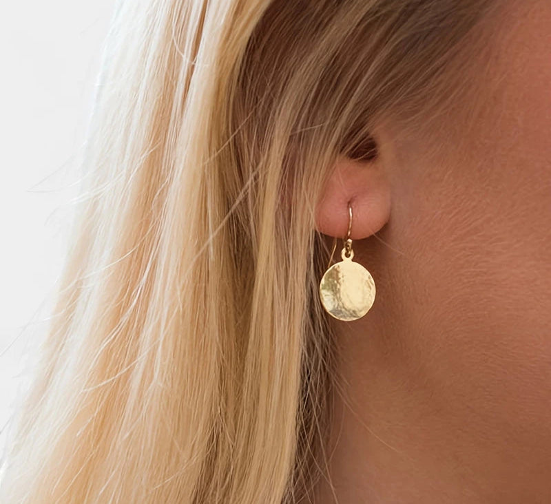 Virelle-Virelle | Dames Oorbellen – Minimalistisch Rond Ontwerp, Gehamerd 14K Goudlaag