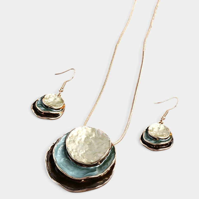 Virelle-Virelle | Dames Sieradenset – Boheemse Drie-Lagen Cirkel, Zinklegering met Gouden Emaille, Elegant Ontwerp