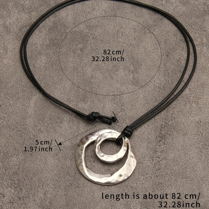 Virelle-Virelle | Unisex Hanger Ketting – Zinklegering, Geometrisch Onregelmatig Cirkelvormig, Gedraaid Patroon