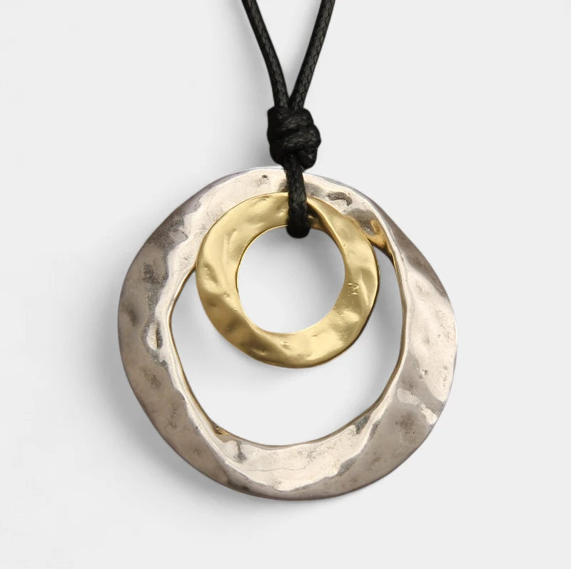 Virelle-Virelle | Unisex Hanger Ketting – Zinklegering, Geometrisch Onregelmatig Cirkelvormig, Gedraaid Patroon