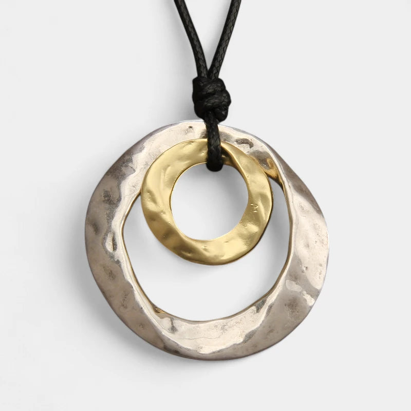 Virelle-Virelle | Unisex Hanger Ketting – Zinklegering, Geometrisch Onregelmatig Cirkelvormig, Gedraaid Patroon