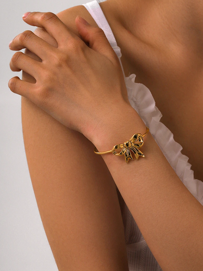 Beate Strikjes Bangle Armband Goud