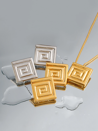 Lise Vierkante Geometrische Statement Ketting Goud