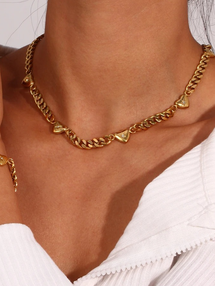 Nikki Cuban Chain Hartjes Ketting Goud