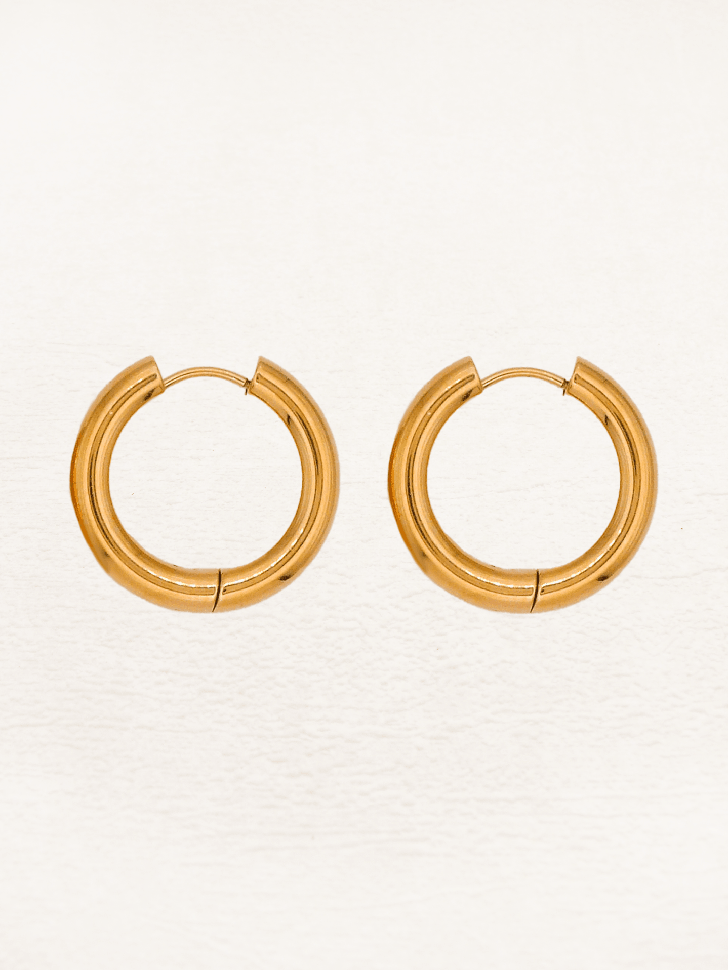 Yara Hoops - Rosa Jewels