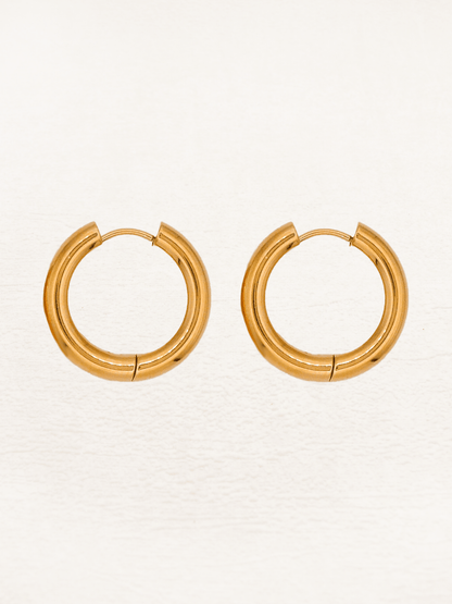 Yara Hoops - Rosa Jewels